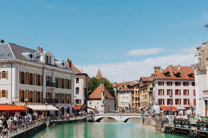 Annecy Day Trip from Lyon: Lake Cruise, Savoyard Tasting & Old Town Walk photo 5