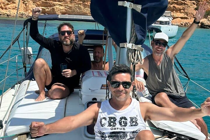Sail Lanzarote to Isla de Lobos: Full-Day Small-Group Sailing Adventure
