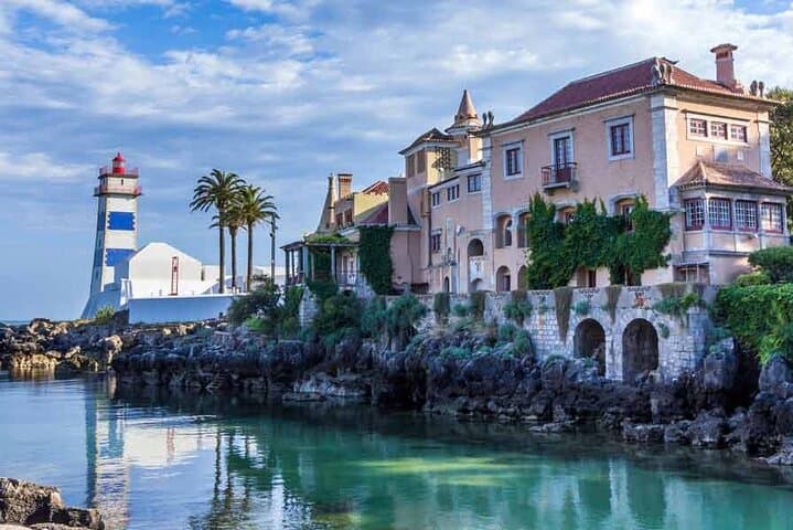 Sintra & Coast Escape: Cascais, Cabo da Roca, Azenhas do Mar & Sintra Palaces photo 2