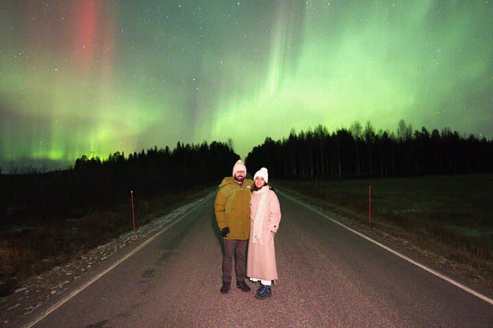 Rovaniemi Aurora Photography: Guided Northern Lights Hunt at the Arctic Circle photo 4