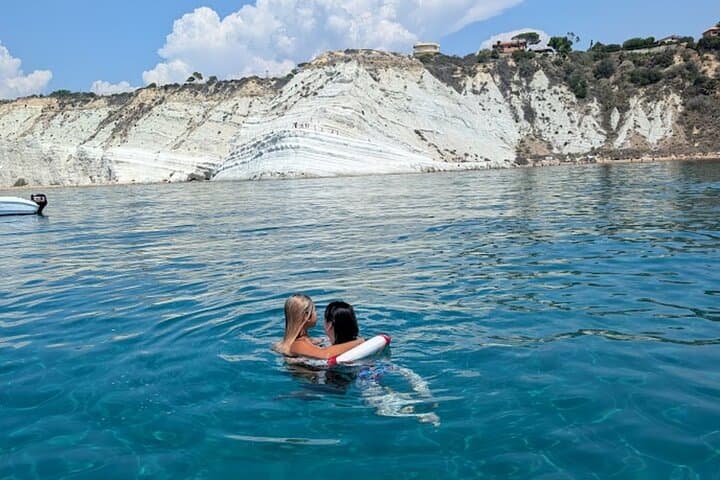 Boat tour to Scala dei Turchi — 3.5‑hour swim stops from San Leone photo 2