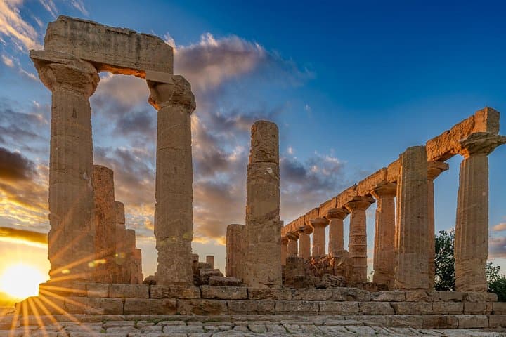 Sunset at Cape Sounion: Temple of Poseidon Small Group Tour from Athens photo 1