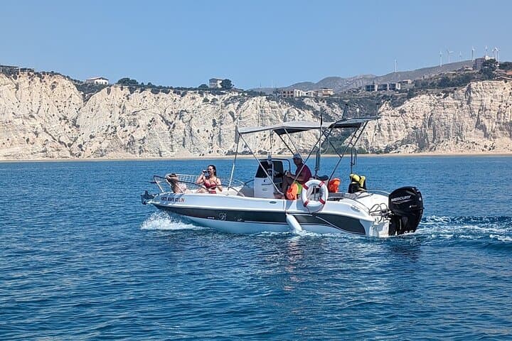 Private Boat Tour to Scala dei Turchi with Aperitif from San Leone photo 5
