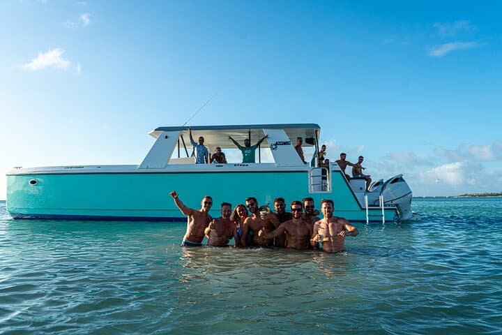 Private Aruba Catamaran Snorkel Cruise to Boca Catalina & SS Antilla photo 2