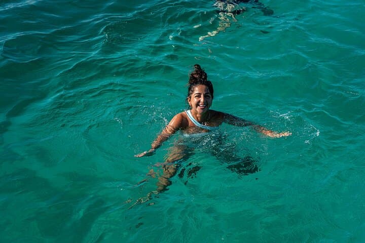 Private Aruba Catamaran Snorkel Cruise to Boca Catalina & SS Antilla photo 5