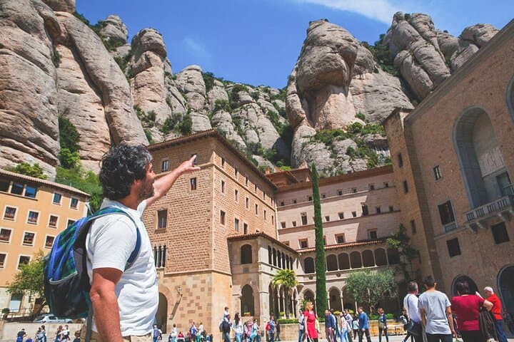 Montserrat & Gaudí's Crypt: Private Day Trip from Barcelona