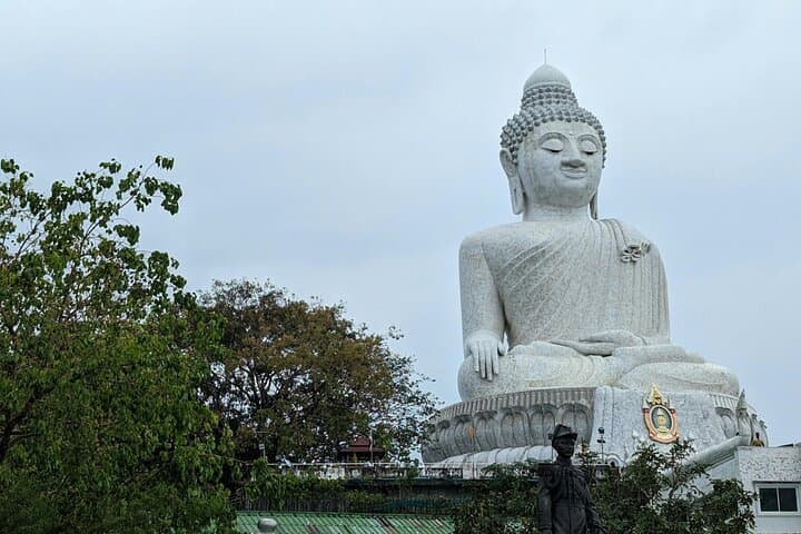 Explore Phuket Landmarks and Rainforest Hike: Big Buddha, Wat Chalong & Khao Phra Thaeo photo 5