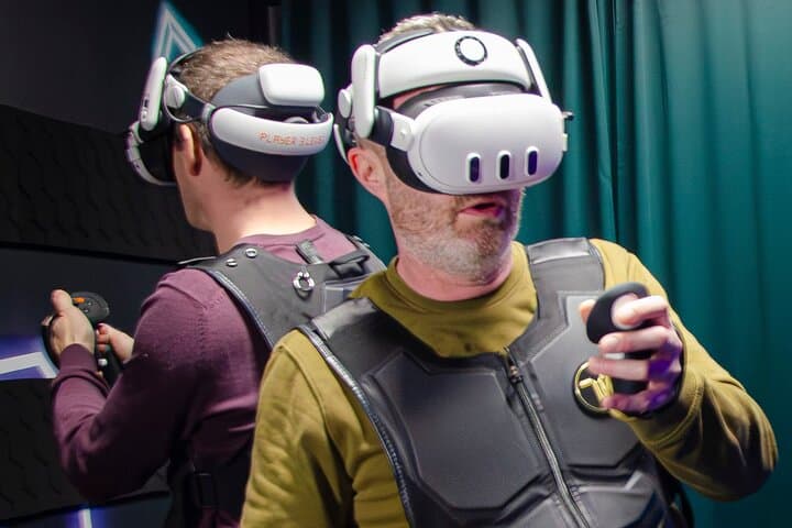 30m2 Free-Roam VR Escape Rooms & E-Sports in Munich photo 2
