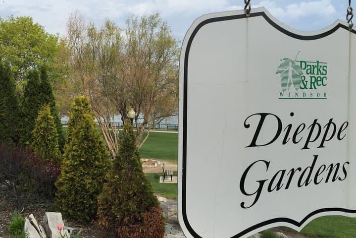 Riverside Walk: Dieppe Gardens to Windsor Sculpture Park — Private Scenic Tour photo 1