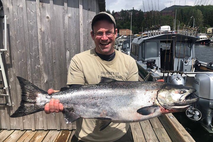 Private Alaska Salmon Fishing Charter in Ketchikan: Accessible, All-Level Angling