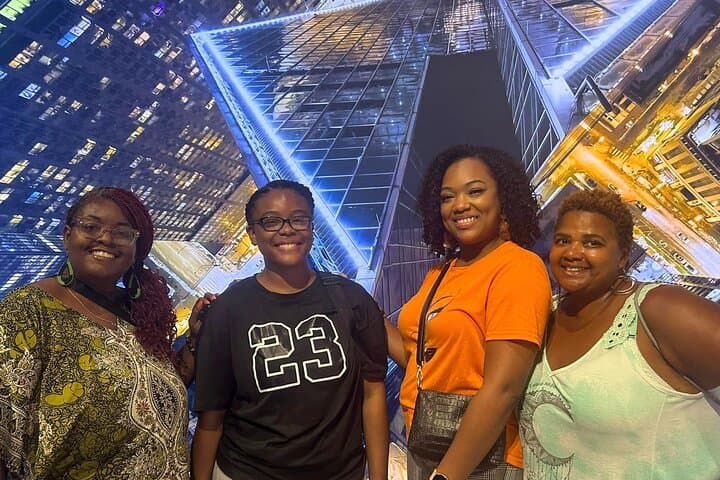 Chicago in a Day: Local-Led Highlights & Food Tour photo 4
