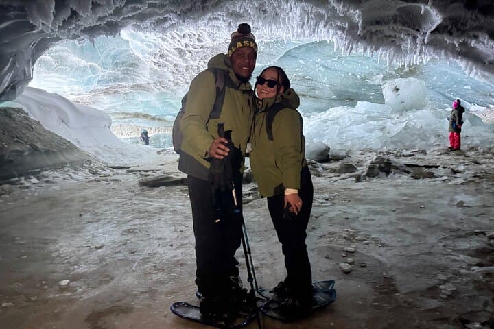 Full Alaskan Experience: Ice Cave Hike, Chena Hot Springs & Aurora Chase from Fairbanks photo 3