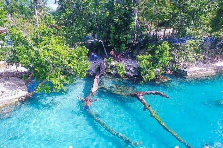 Tropical Splash Tour: Snorkel, Waterfalls & Blue Lagoon on Efate