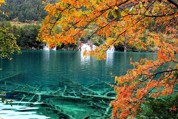 Classic 3-Day Jiuzhaigou & Huanglong Private Tour photo 6