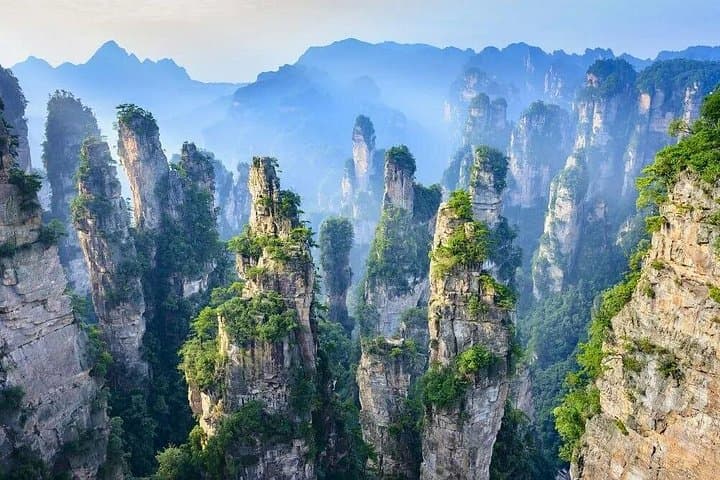 4-Day Zhangjiajie Highlights Tour: Bailong Elevator, Glass Bridge & Tianmen Mountain photo 1