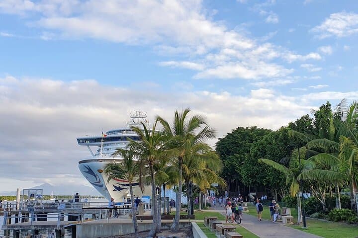 Half-Day Cairns City Tour: Botanical Gardens, Esplanade & Crystal Cascade