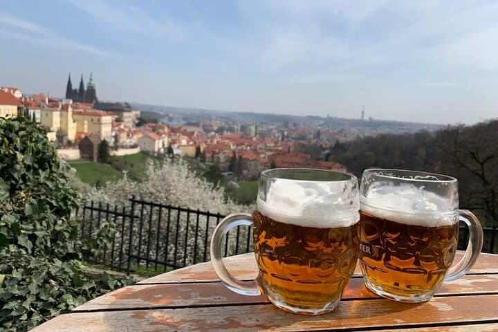Castle-Side Beer Tour: Prague Pub Crawl Through Hradčany & Malá Strana