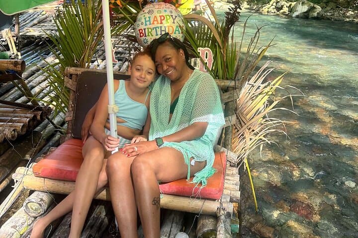 Bamboo Rafting and Rick's Café: Raft, Reef, and Sunset Cliff Diving from Montego Bay photo 3