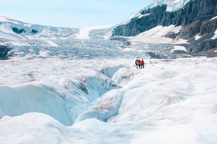 One-Day Banff Icefields Tour: Lake Louise, Moraine Lake & Columbia Icefield