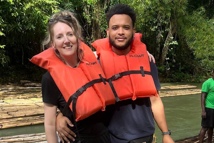 Martha Brae Rafting and Dunn's River Falls: Private Day Tour from Montego Bay