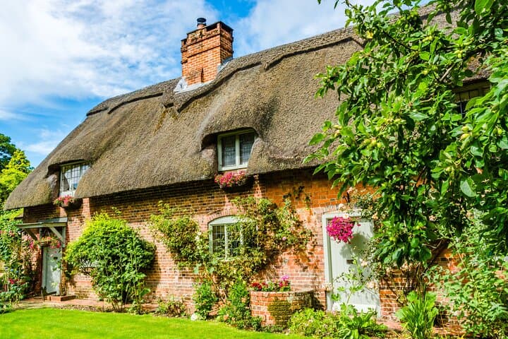 Walk Chawton: Jane Austen’s Village Tour from London photo 2