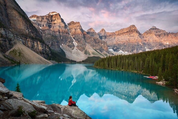 Rocky Mountaineer 6-Day Vancouver to Rockies Train Tour — Banff, Jasper & Icefields Parkway photo 5