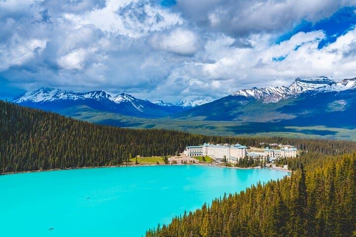 5-Day Canadian Rockies: Lake Louise to Columbia Icefield Small-Group Tour