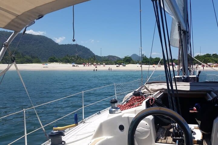 Sunrise Sailing in Rio: 3-Hour Marina da Glória Yacht Cruise photo 3