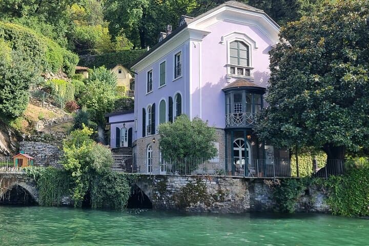 Private Lake Como Boat Tour with Aperitif — 2-Hour Villa Cruise