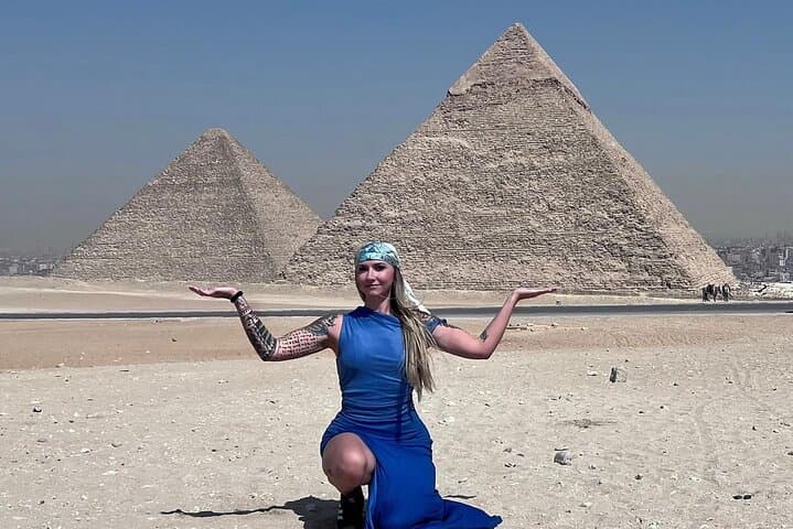 Cairo Day Tour: Coptic & Islamic Cairo Plus Giza Pyramids with Camel Ride