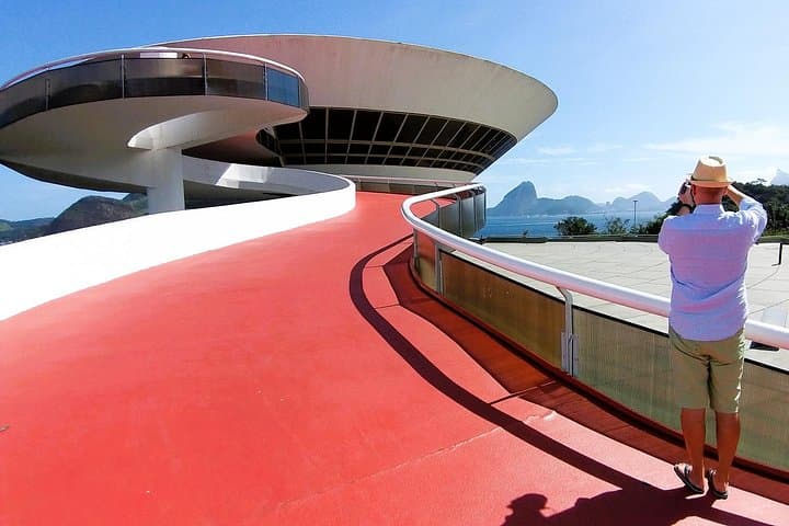 Niemeyer’s Masterpieces and Guanabara Bay: A 5‑Hour Architectural Shoreline Tour photo 3