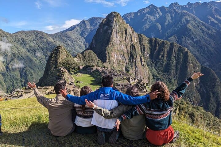Salkantay Trek 5-Day: Humantay Lake to Machu Picchu photo 2