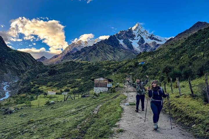 Salkantay Trek 5-Day: Humantay Lake to Machu Picchu