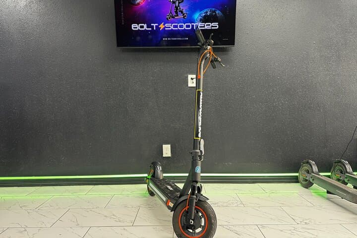 Deep Ellum & Downtown Dallas on a Max Pro E‑Scooter: Self‑Guided Urban Ride