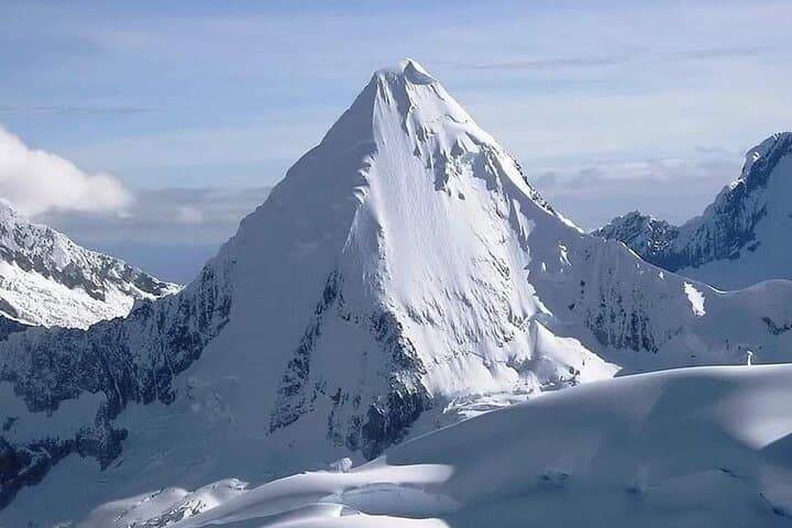 Climb Nevado Artesonraju: A Challenging Ascent in Peru’s Cordillera Blanca photo 2