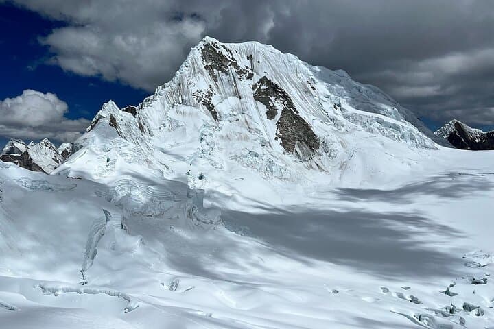 6-Day Quitaraju Expedition: Technical 6,040m Climb in Peru's Cordillera Blanca photo 2