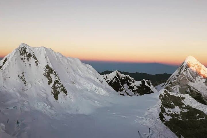 6-Day Quitaraju Expedition: Technical 6,040m Climb in Peru's Cordillera Blanca photo 5