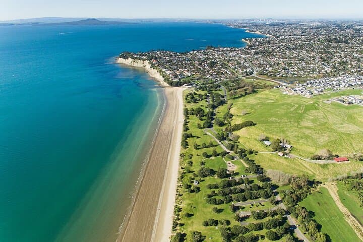 Auckland Half-Day Tour: Devonport, Mission Bay & North Head in Comfort