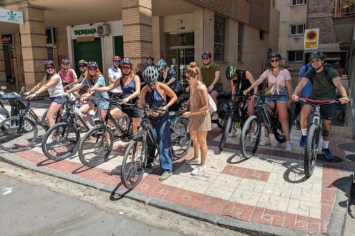 Discover Granada by E-Bike: 3-Hour Albaycín & Mirador Tour photo 5