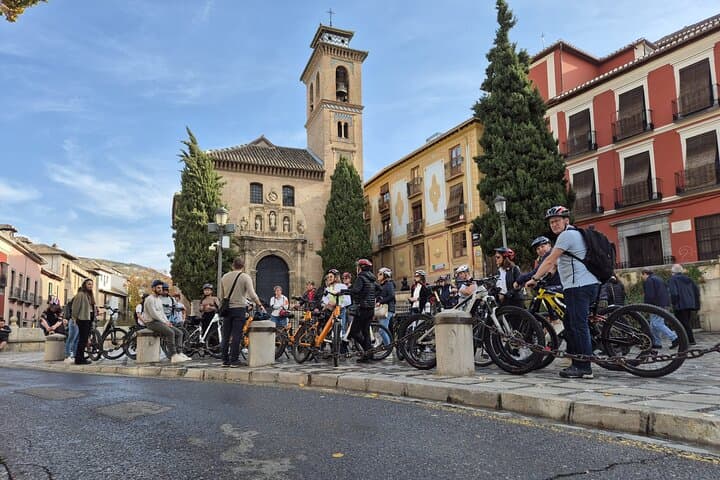 Discover Granada by E-Bike: 3-Hour Albaycín & Mirador Tour photo 2
