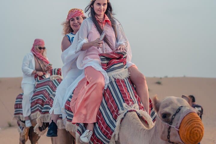 Dubai VIP Desert Safari: Dune Bashing, Sandboarding & BBQ Under the Stars photo 4