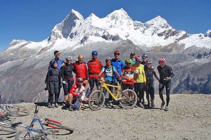 Trans-Cordillera Blanca: 14-Day Mountain Bike Circuit Around Huascarán