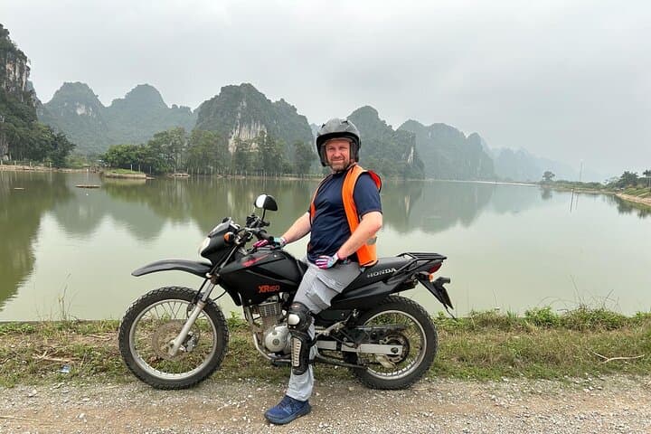 Motorbike Day Trip to Perfume Pagoda from Hanoi