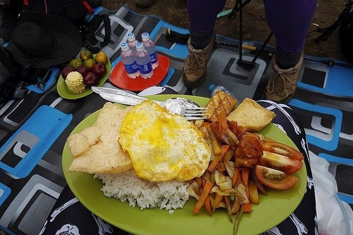 Mount Rinjani 2D/1N Senaru Crater Rim Trek to 2641m — Overnight Volcano Hike photo 3