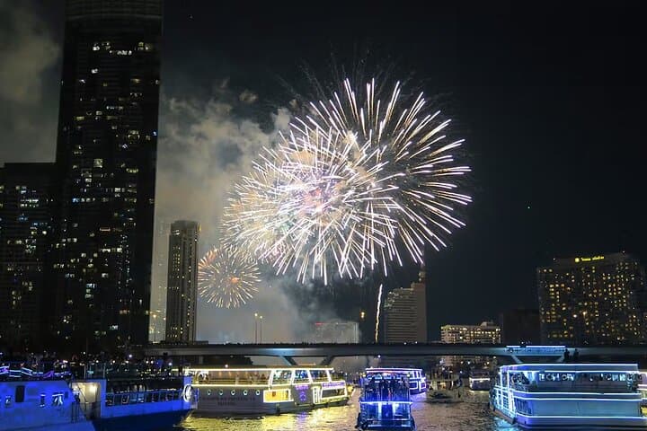 Chao Phraya Princess Sunset & Dinner Cruise — Bangkok River Dinner, Views & Live Music photo 3