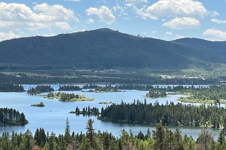 Paddle Lake Dillon: Guided SUP Tour to Frisco Bay's Uninhabited Islands photo 2