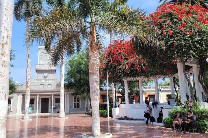 Full-Day Lima Experience: Pachacamac, Barranco & Magic Water Circuit photo 5