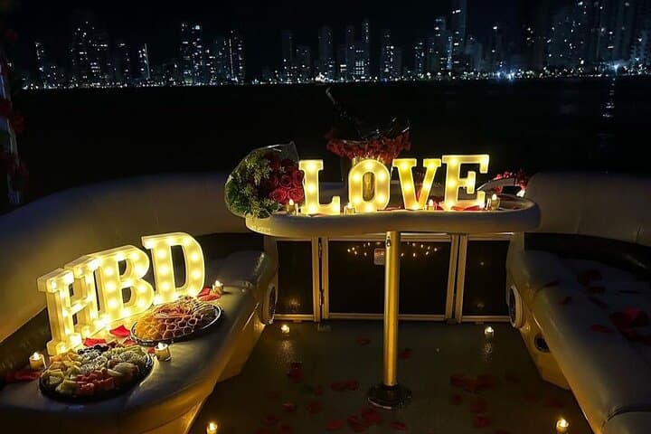 Private Sunset Proposal Cruise in Cartagena Bay photo 4