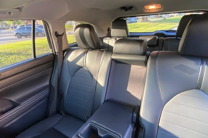 Private Miami Airport & City Transfers: Exclusive 5–6 Passenger SUV Service photo 3