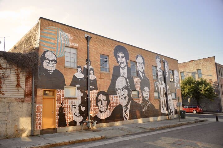 Memphis Civil Rights Smartphone Guided Walking Tour — Self-Guided MLK & Blues History Walk